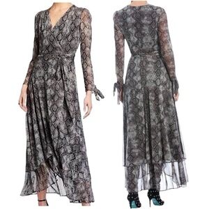 Betsey Johnson Snake Print Long Sleeve Wrap Dress Gray Black 2 Python Snakeskin